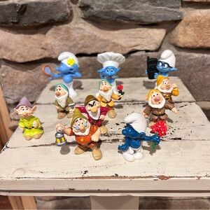 Smurfs and Dwarfs Figurine‎ Set